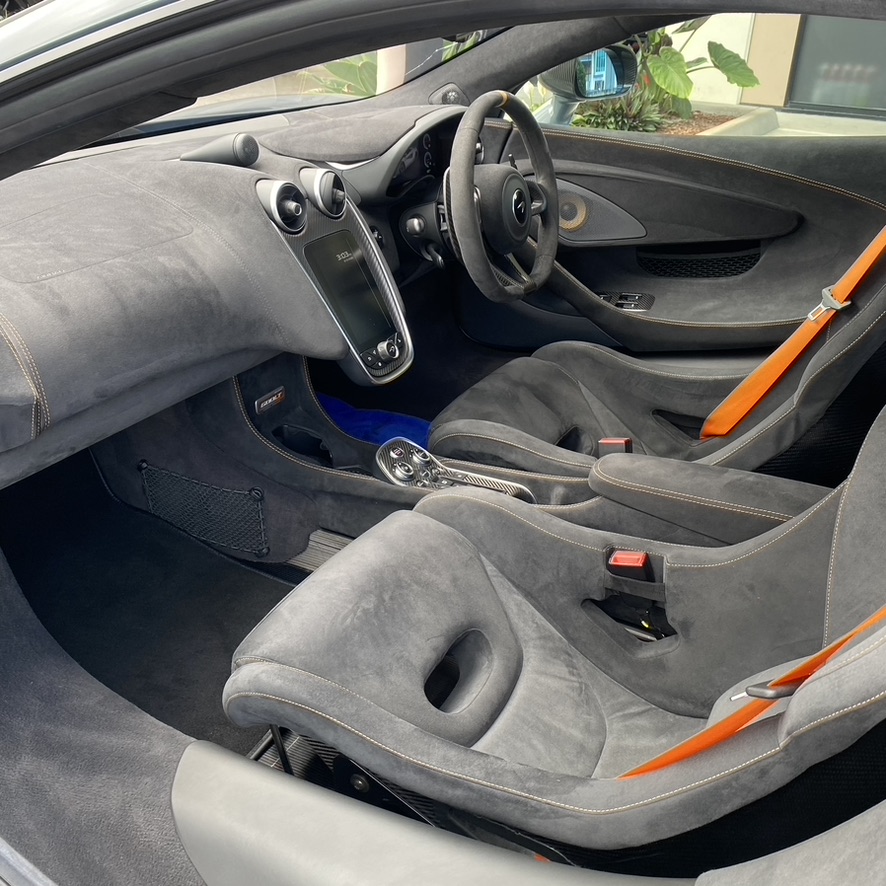 interior car detailing brisbane